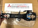 Xương tay mở cửa ngoài, Đế bắt tay mở cánh cửa Mitsubishi Destinator DST 5716A871 5716A872