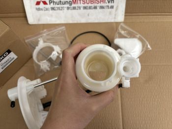 Cụm lọc xăng, Lọc nhiên liệu dành cho xe Mitsubishi Destinator DST | Hãng DEKO 1770A413