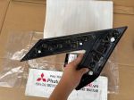 Nẹp nhựa đuôi kính hông Mitsubishi XForce 76939B010P 76938B010P