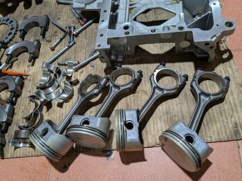 Bộ piston xéc măng và tay biên máy động cơ  Xe Mitsubishi Outlander 2018-2024 , Xe Mitsubishi Outlander Sport 2014-2017 máy 2.0 1110D624 1110A436 1115A068