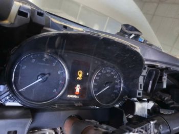 Đồng hồ công tơ mét táp lô Mitsubishi Outlander hàng bãi