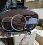 Cụm đồng hồ công tơ mét táp lô Mitsubishi Pajero Sport