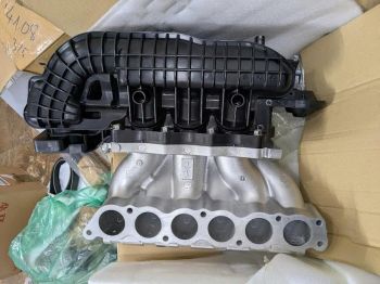 1540A404 Cụm Cổ hút góp khí nạp  Mitsubishi Pajero Sport máy xăng 6b31