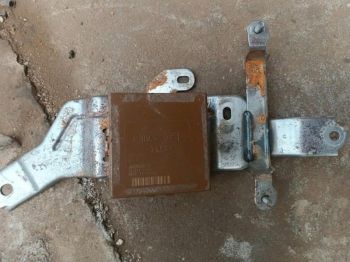 Hộp điều khiển phanh tay điện tử  MITSUBISHI PAJERO SPORTS - hộp điều khiển phanh abs  PAJERO SPORTS 4815A167 ADVICS 151811-11690 4815A167  4815A203 4815A250