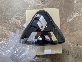 LÔ GÔ BIỂU TƯỢNG MITSUBISHI TRƯỚC Xe Mitsubishi Pajero Sport 2015-2020 , bản có rada 7450A989 7450A990