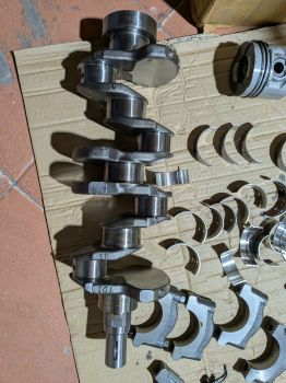 Trục khuỷu (Crankshaft , trục cơ) máy 2.5 4D56U Xe Mitsubishi Triton 2008-2018 Xe Mitsubishi Pajero Sport 2010-2016 1100A135 1100A136 1100A027 1100A02 