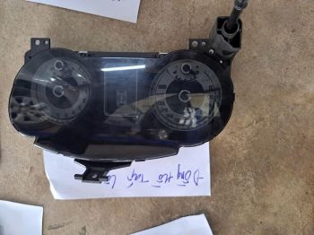 Cụm đồng hồ công tơ mét táp lô xe Mitsubishi Pajero v93 | Hàng Bãi