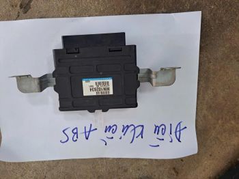 Hộp điều khiển phanh ABS xe Mitsubishi Pajero v93 | Hàng bãi