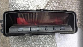 Màn hình hiển thị đa thông tin trung tâm táp lô Mitsubishi Pajero V93 hàng bãi