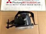 Đèn gầm, Đèn sương mù xe Mitsubishi Pajero Chở tiền ngân hàng V73, V6-3000 MN117111 Chính hãng Hiệu DEKO