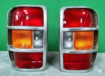 Đèn hậu Mitsubishi Pajero v45, v6-3500 6g74 loại vành mạ chrome dầy - khác với v31 v32 v33 v43