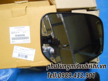 Mặt gương xe Mitsubishi Triton và Pajero sport