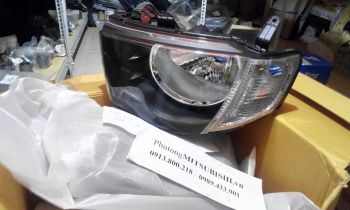 Đèn pha Mitsubishi Triton