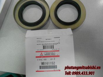 Phớt láp trong xe tải Mitsubishi Canter