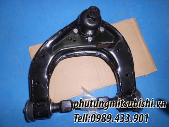 Càng A trên xe Mitsubishi Pajero V6-3000