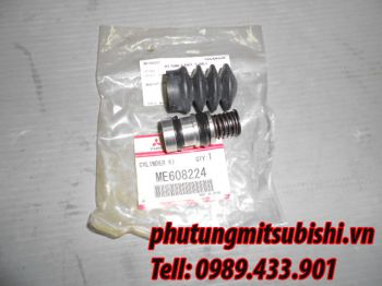 Cuppen chuột côn xe tải Mitsubishi Canter