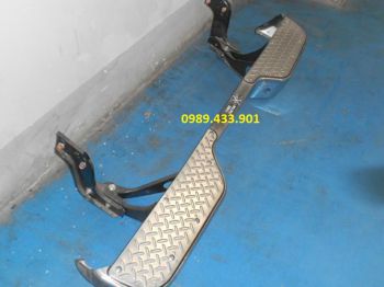 Cản sau xe Mitsubishi Triton