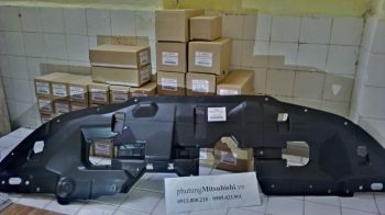 Chắn bùn gầm máy xe mitsubishi Outlander sport