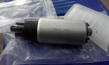 Bơm xăng Mitsubishi Pajero V33