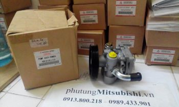 Bơm trợ lực lái Mitsubishi Pajero