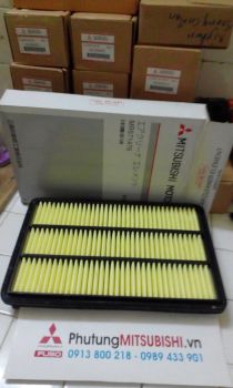 Lọc gió động cơ Mitsubishi Pajero