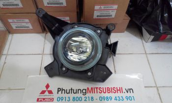 Đèn gầm xe Mitsubishi Zinger