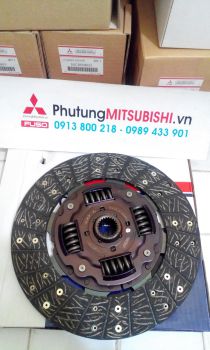 Lá côn xe Mitsubishi Pajero V93