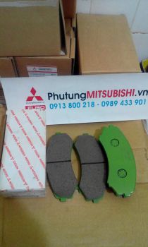 Má phanh xe Mitsubishi Pajero