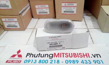 Đèn xi nhan tai xe mitsubishi Triton