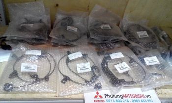 Cảm biến ABS xe Mitsubishi Triton