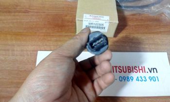Cảm biến tốc độ xe Mitsubishi Zinger Triton và Pajero