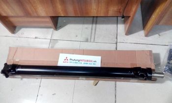 Trục các đăng xe Mitsubishi Pajero