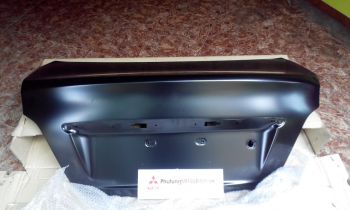 Cốp sau, nắp cốp sau xe Mitsubishi Attrage