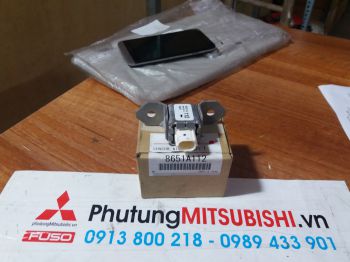 Cảm biến va chạm túi khí đầu xe Triton
