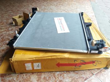 Két nước xe Mitsubishi Triton All New