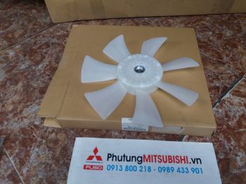 Cánh quạt két nước cánh quạt dàn nóng xe Mitsubishi Grandis