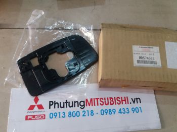 mặt gương xe Mitsubishi Lancer Gala