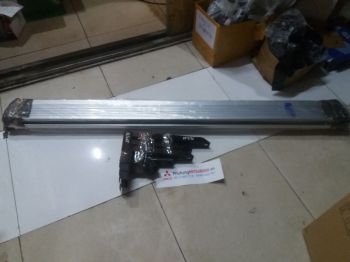 Bệ bước xe Mitsubishi Pajero