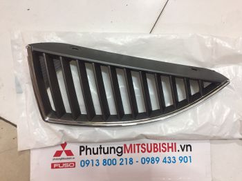 Mặt ca lăng xe Mitsubishi lancer Gala