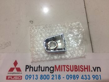 tay mở ngoài đoạn ngắn xe Mitsubishi Zinger