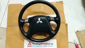 Vô lăng xe Mitsubishi Grandis