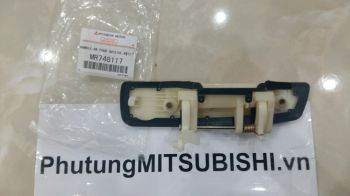 Tay mở cửa ngoài xe mitsubishi Lancer