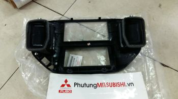 Cửa gió điều hòa xe Mitsubishi Pajero ngân hàng V93