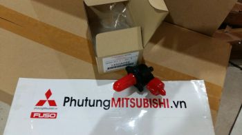 Van không tải xe Mitsubishi Zinger