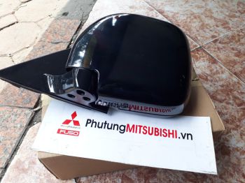 Cụm gương chiếu hậu xe Mitsubishi Pajero Ngân hàng 