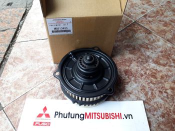 Cụm quạt dàn lạnh sau xe Mitsubishi Pajero
