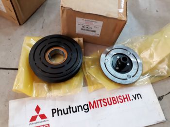 Puly lốc điều hòa xe Mitsubishi Triton