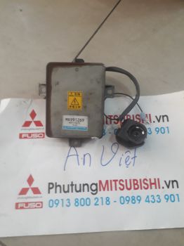 Hộp balat điều khiển đèn pha xe Mitsubishi Grandis