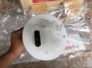 Lọc xăng xe mitsubishi Pajero Sport