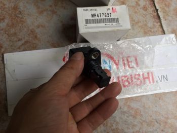 Cảm biến tốc độ công tơ mét xe mitsubishi Pajero Sport 